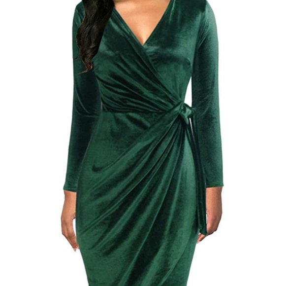 Long Sleeve Emeral Green Wrap Dress - Picture 1 of 4